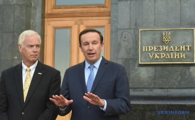 Сенаторы о военной помощи США Украине: Поддержка продолжится