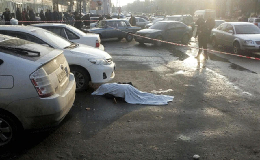 На виході з суду в Миколаєві розстріляли подружжя