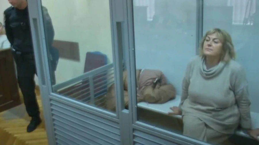 За экс-главу Хмельницкой МСЭК Крупу внесли 20 млн гривен залога