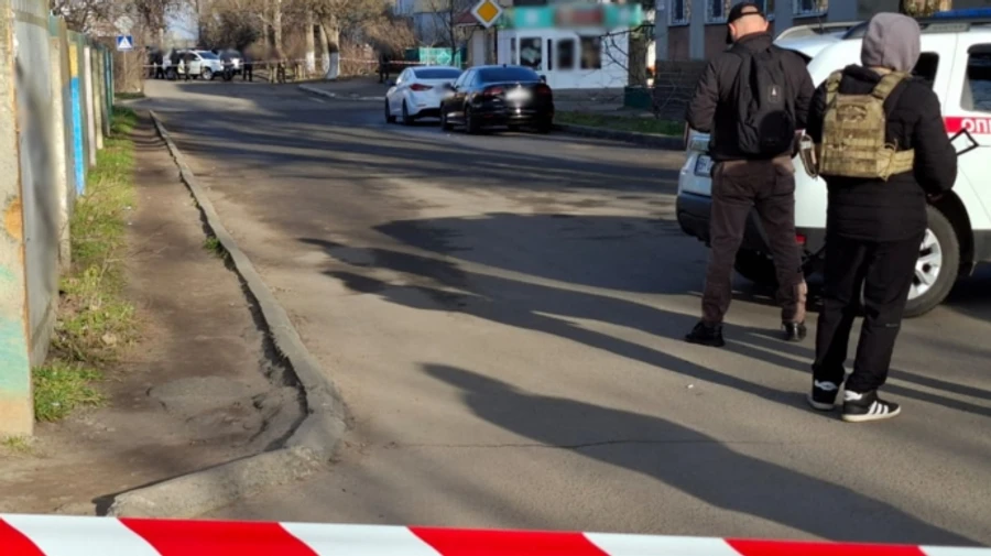 У Білгороді-Дністровському біля держустанови пролунав вибух: на місці працюють СБУ і поліція