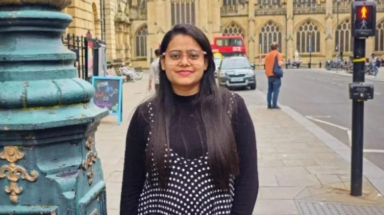 Мене врятував дорожній трафік: жінка розповіла, як спізнилась на літак, що розбився в Індії