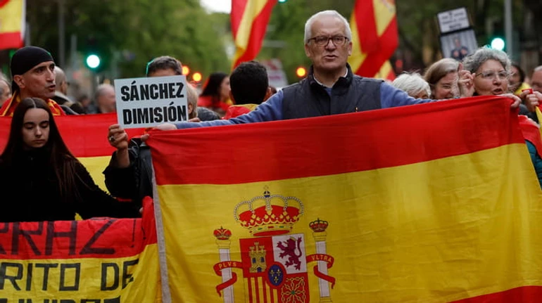 Криза родинного характеру: куди заведе Іспанію звинувачення в корупції дружини прем'єра