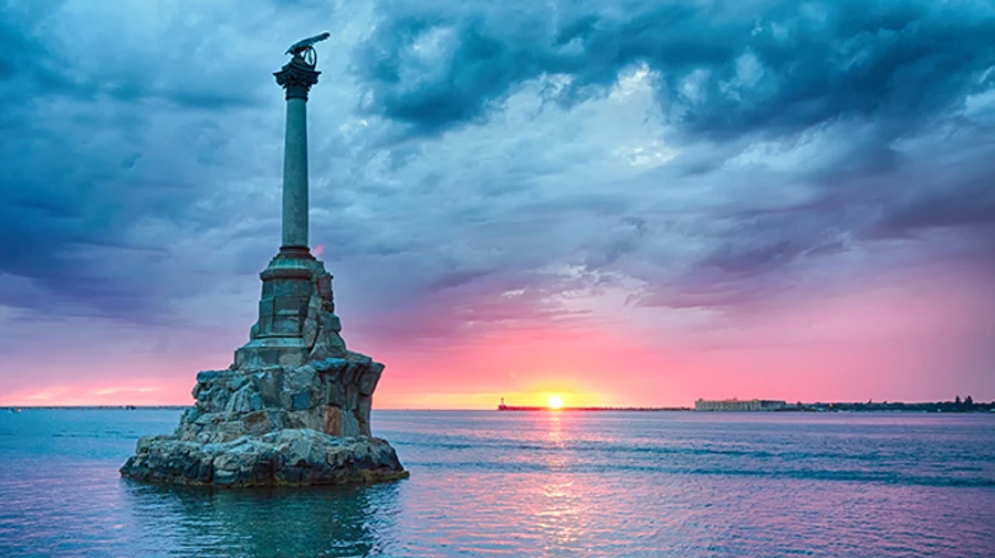 Окупанти оголошували повітряну тривогу в Севастополі та перекривали Кримський міст