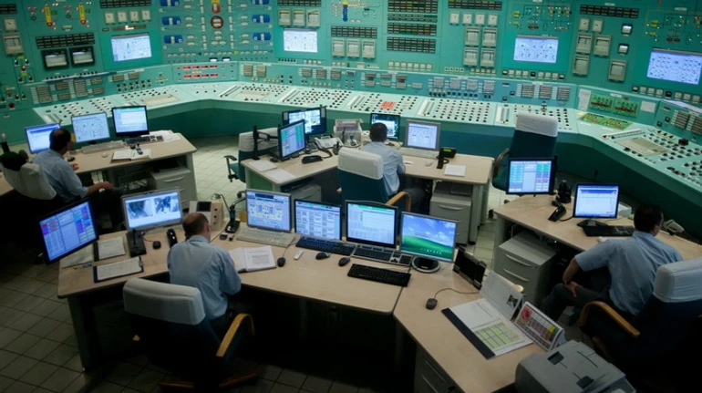 Санкції ядерної сили: як Європі позбутися залежності від атомної енергетики РФ