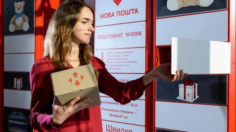 Нова пошта після вибухів у поштоматах перевірятиме посилки рентгеном і собаками 