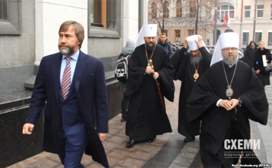 Луценко просить Раду дати дозвіл на зняття недоторканності з Новинського