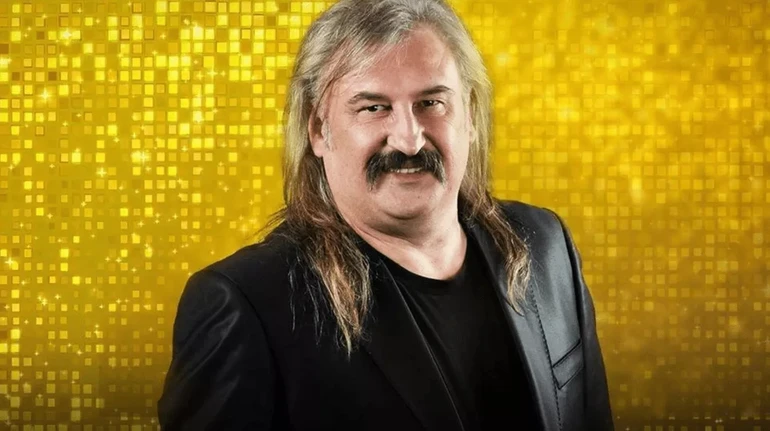 Слава – это просто забава: путь Степана Гиги от эстрады до интернета