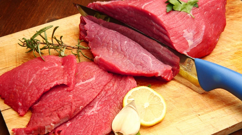 Альтернативи стейку: 7 продуктів, які випереджають м’ясо за вмістом заліза