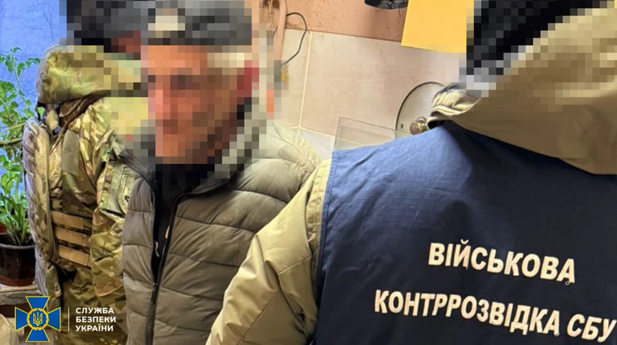 Foreigner detained for preparing terror attack on Russian order in Kyiv – photos