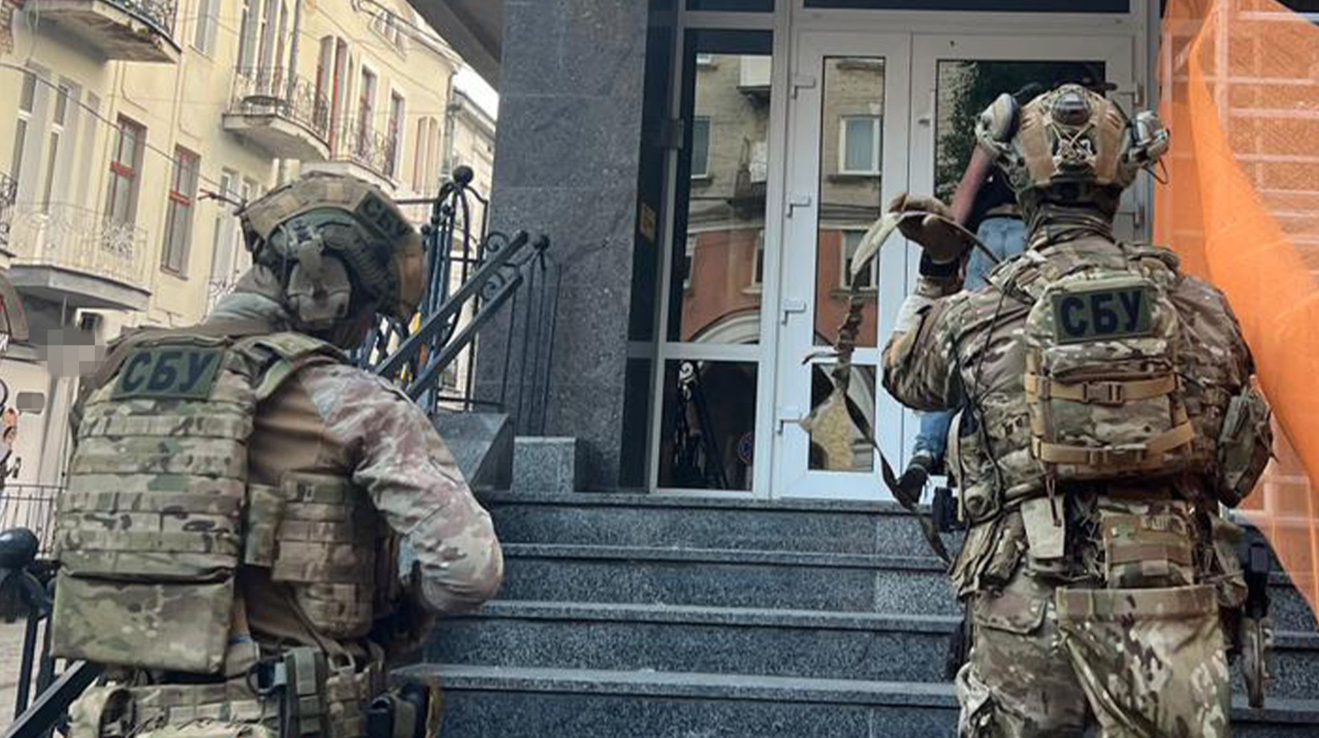 СБУ і військові почали посилені перевірки громадян на півночі країни