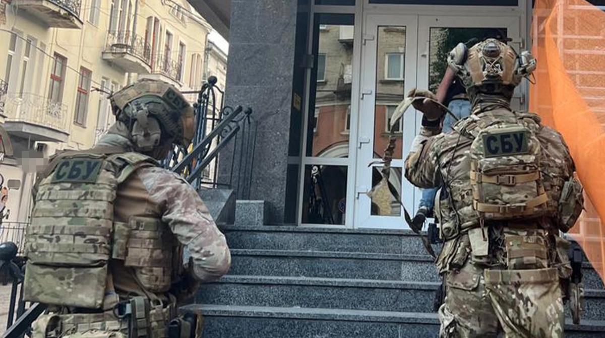 СБУ і військові почали посилені перевірки громадян на півночі країни