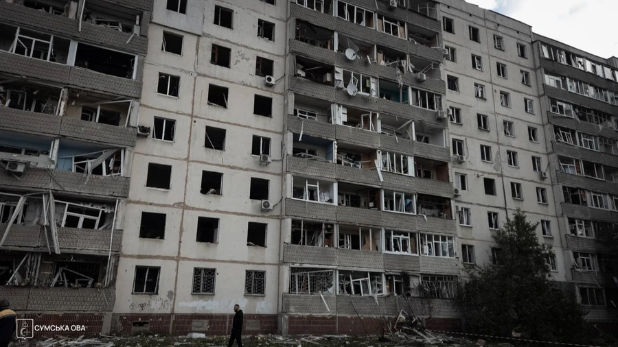 Росіяни вдарили КАБами по Сумах: є поранені, людей просять зачинити вікна