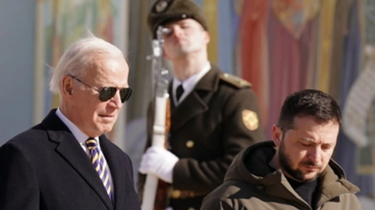 The Uncertain States of America. What challenges to backing Ukraine are not addressed by aid bill adopted by Congress?