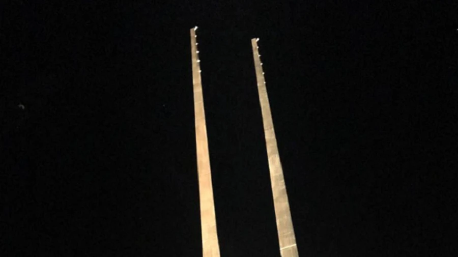 Russian flags disappear from flagpoles on Mariupol’s central square