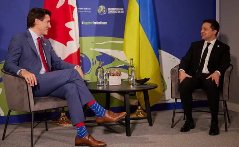 Трюдо передумав: чому Канада досі не надала Україні летальну зброю