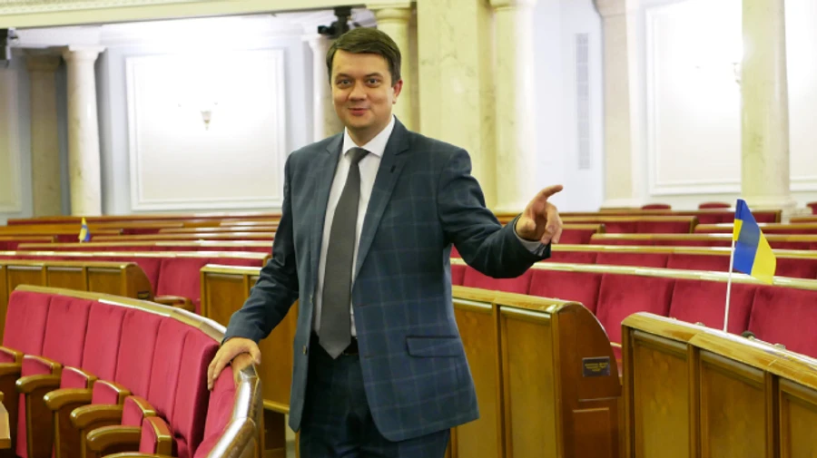 Разумков объясняет: ограничений для рассмотрения законопроекта о деолигархизацию нет