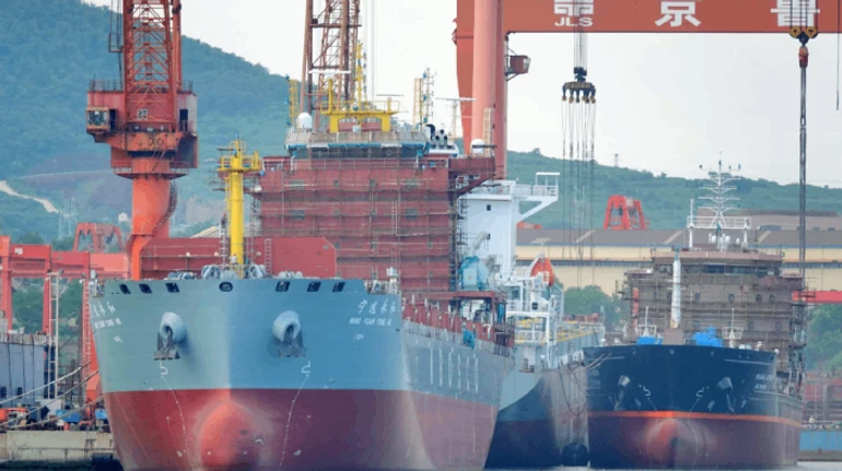 Корабельні Штати Америки: як Трамп готується до портової війни з Китаєм