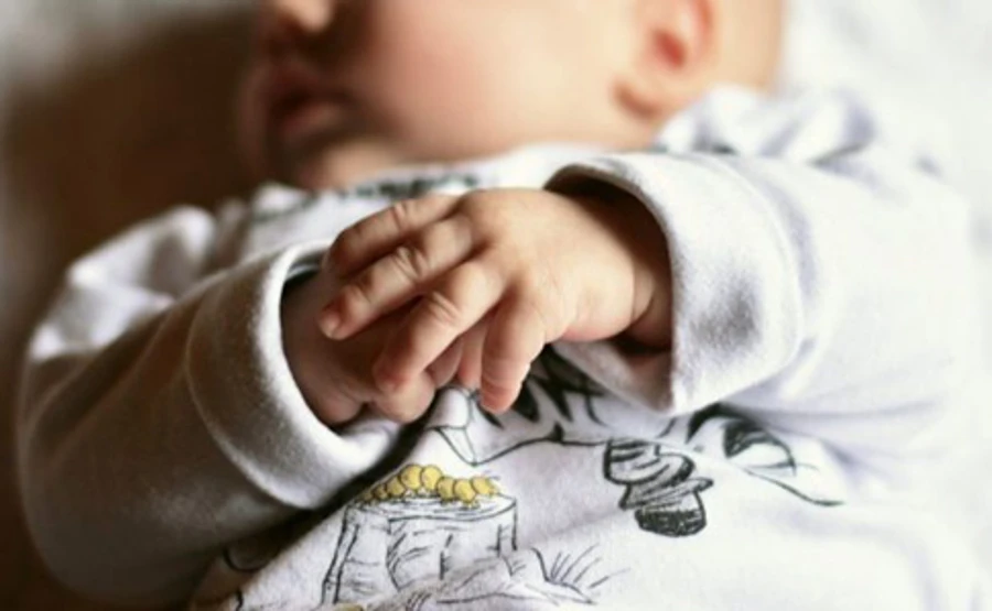 На Буковині у реанімації немовля: у матері підозра на COVID-19