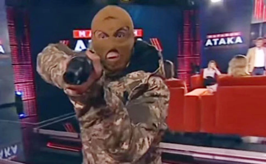 Прямой извинился за маски-шоу: Шутки – это не наше