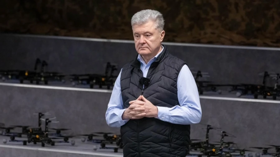 Порошенко считают лидером оппозиции почти 25% украинцев, а Притулу - 9%