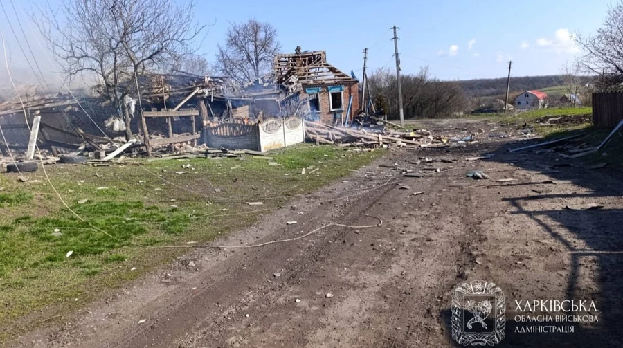 Russians drop guided aerial bombs on Riasne, two women injured