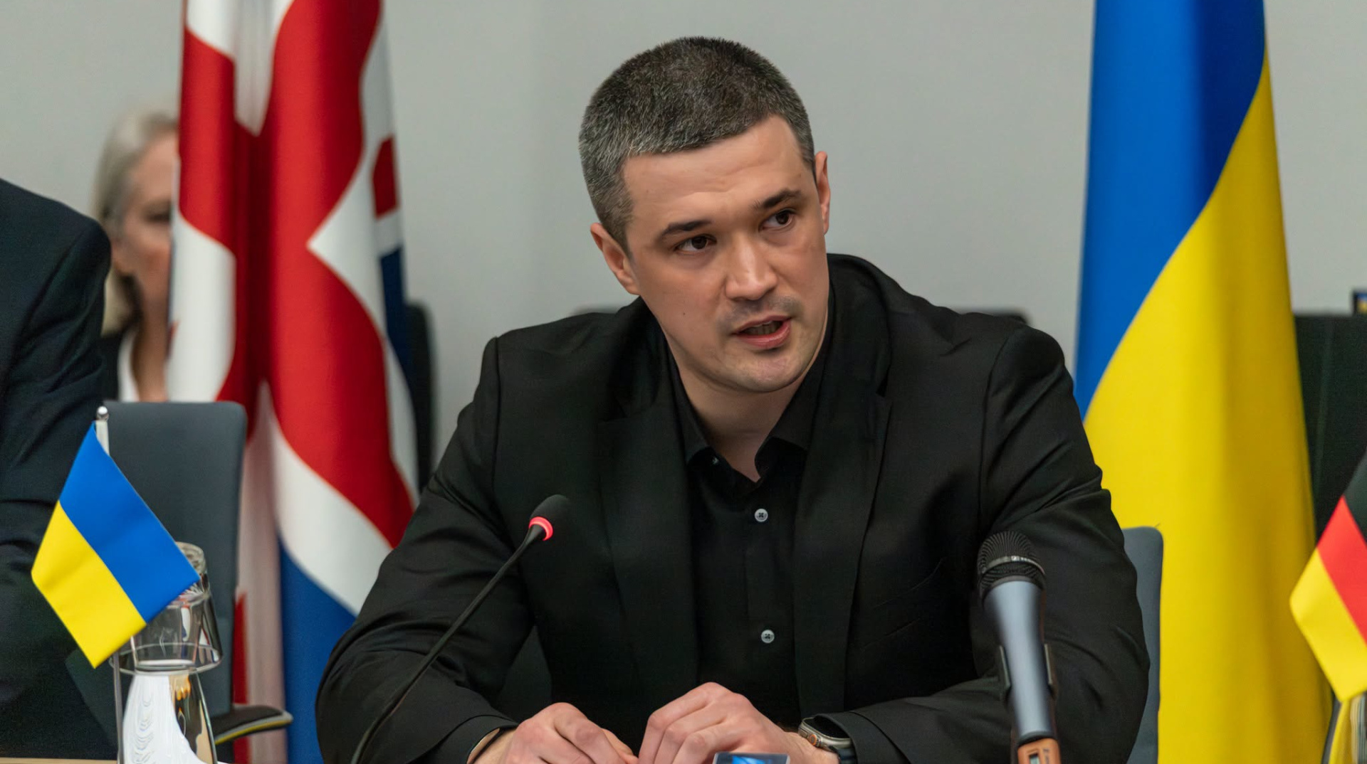 "Потрібно було ще рішучіше звільняти людей, які гальмували зміни": Федоров підбив підсумки роботи в Міноборони