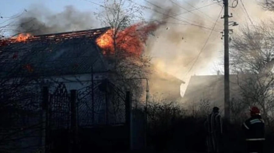 Russian attack Dnipropetrovsk Oblast, firing more than 30 projectiles overnight
