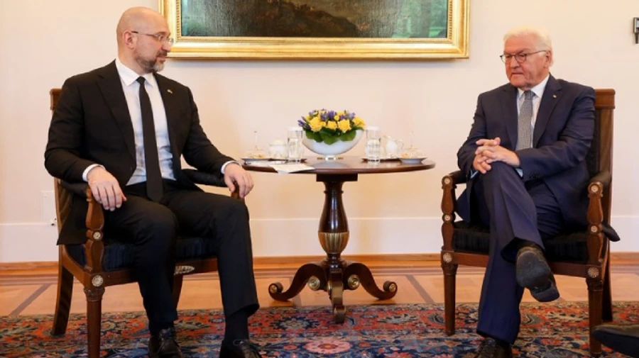 Ukraine’s PM and German president discuss arms supplies in Berlin