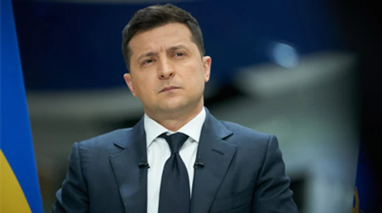 Сильная рука Зеленского. Принесут ли санкции народную любовь