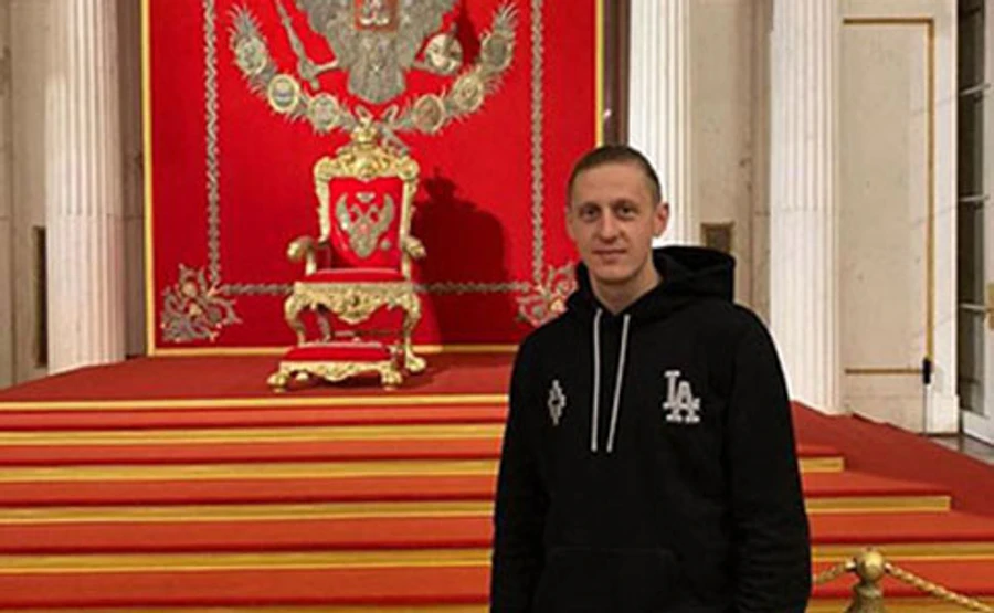 Украинского футболиста выгнали из команды за поездку в Россию