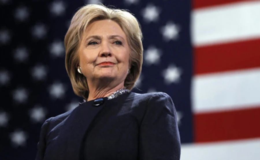 Клінтон назвала фавориткою росіян кандидатку в президенти від демократів