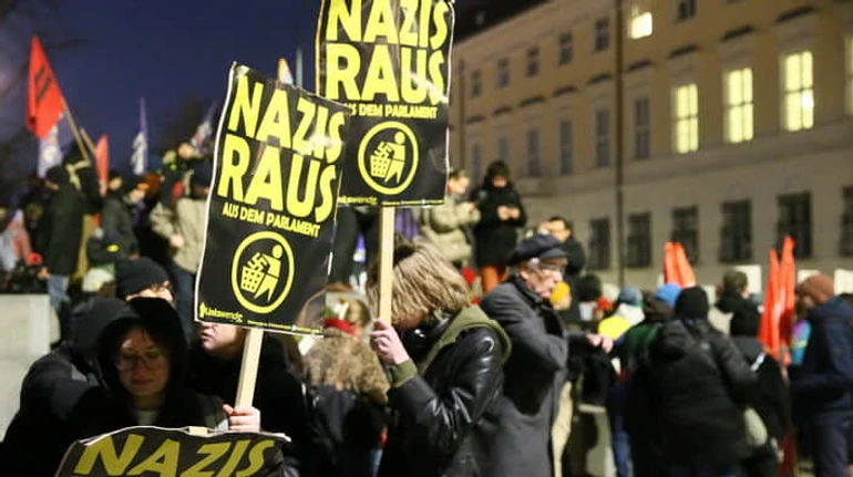 Провал в пользу Украины: как Австрия избежала ультраправого канцлера и что будет дальше