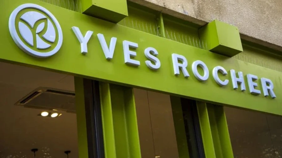 Russians hit Yves Rocher warehouse in Ukraine: online orders halted