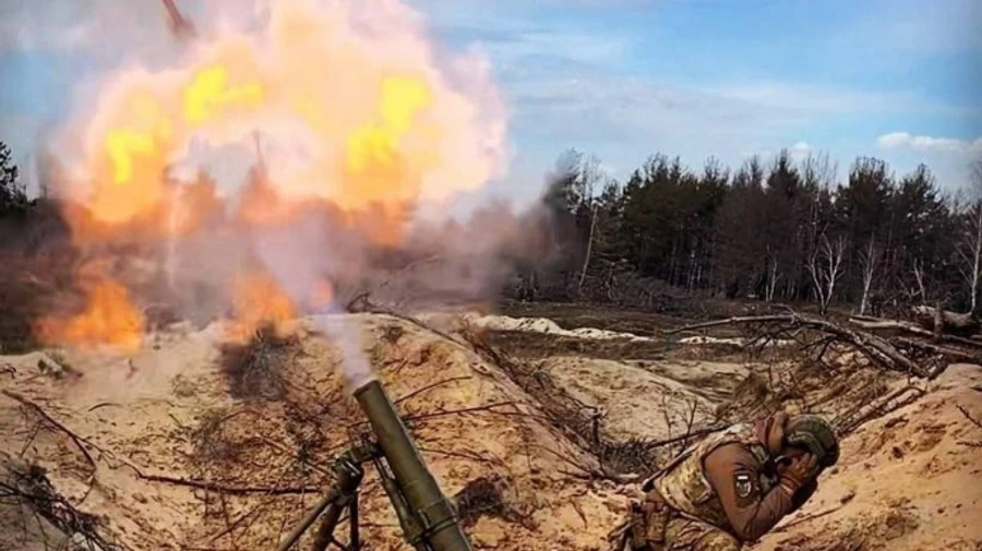 Russians intensify attacks on Bakhmut front, with 36 combat clashes there – Ukraine's General Staff