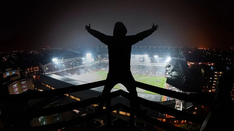 Ультрас побили та пограбували українців у Польщі