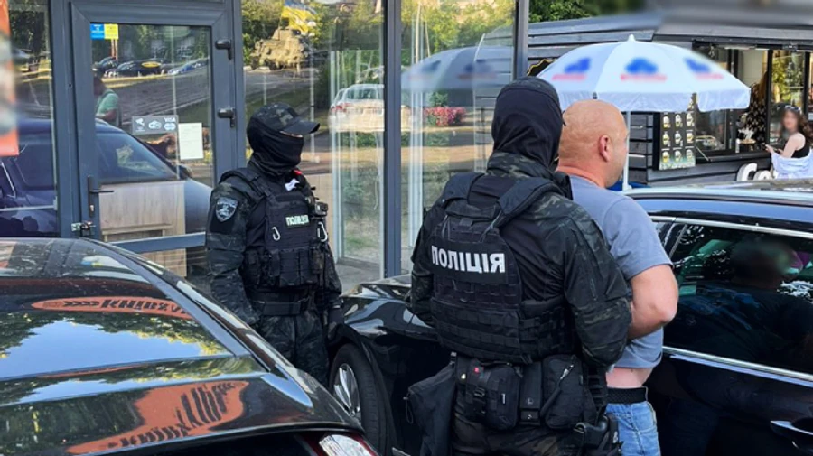 У Києві приватний детектив і поліцейський торгували персональними даними