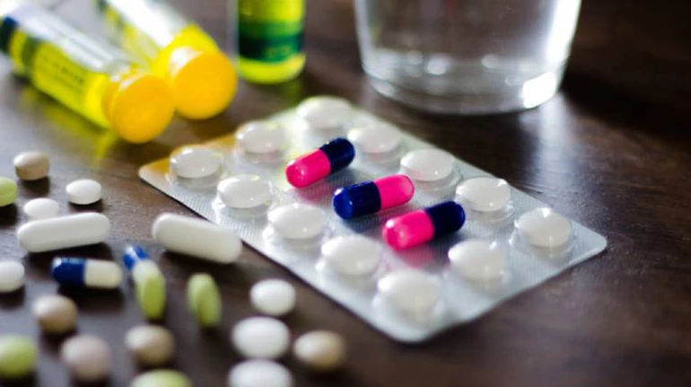 Постинор, Нимесил, спирт. Какие лекарства будут по рецепту с 1 апреля и стоит ли волноваться