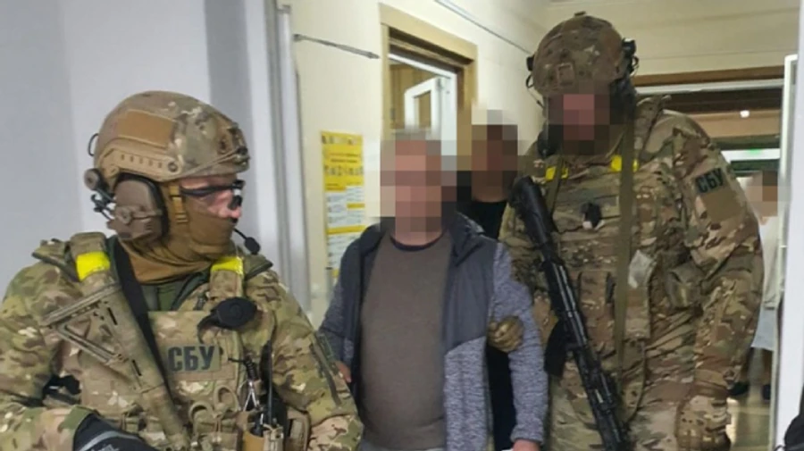 В Херсоне задержан экс-руководитель банка РФ, помогавший Сальдо вводить рублевую зону