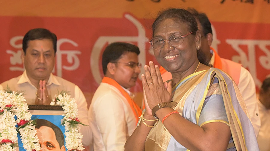 Новою президенткою Індії стала Драупаді Мурму 