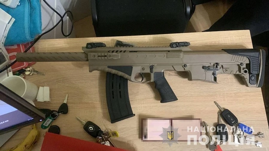 Війна за обмінник біля СБУ в Києві: поліція оголосила підозру трьом фігурантам