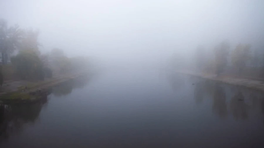 Жителям двох районів Києва радять зачинити вікна