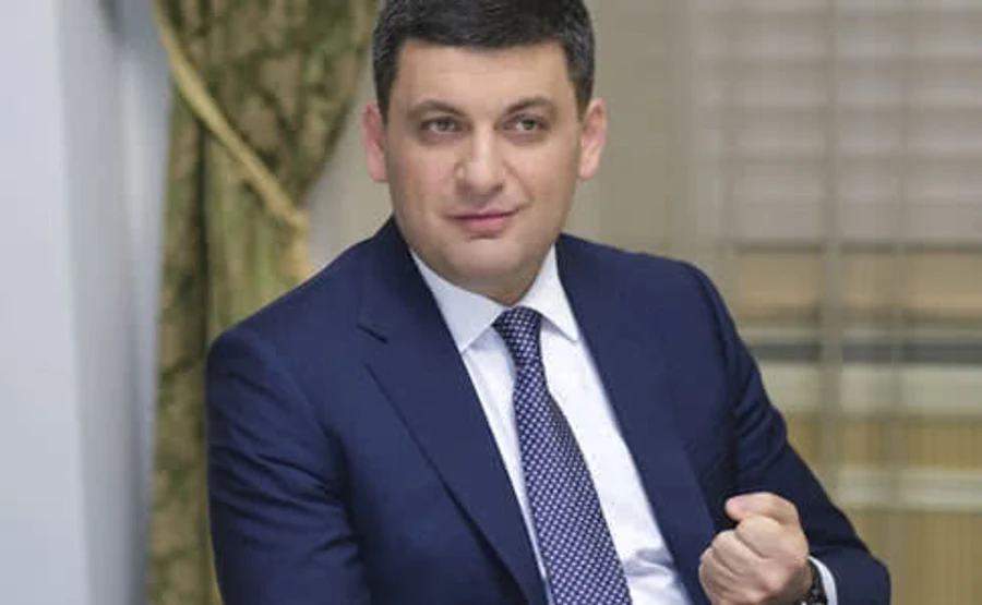 Гройсман начал готовиться к передаче власти