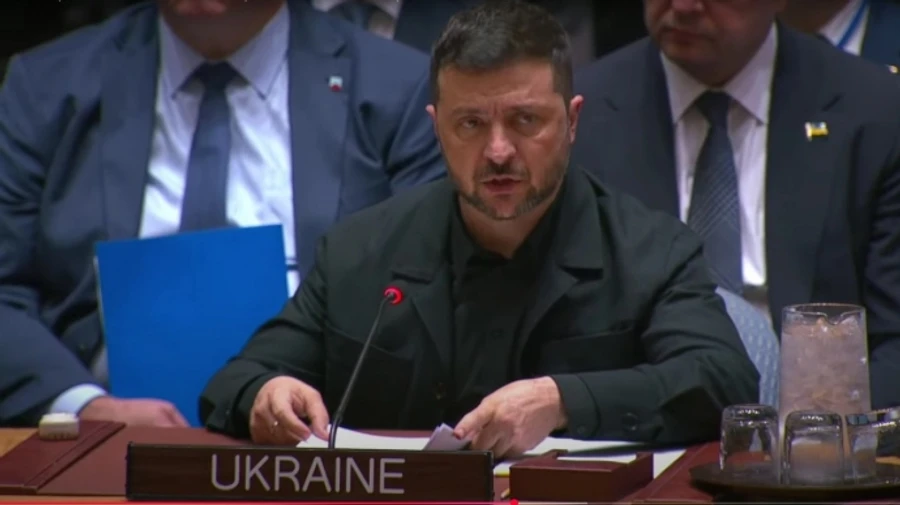 Zelenskyy: Putin fears direct talks and is trying to buy time to continue war