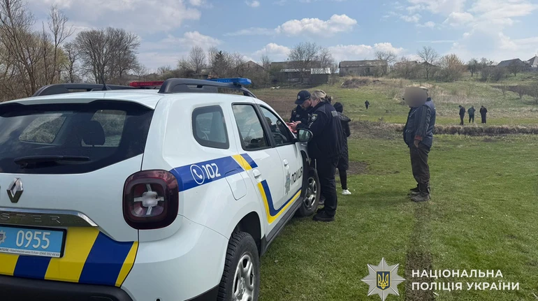 Сам пішов до ставка: на Тернопільщині потонув 4-річний хлопчик