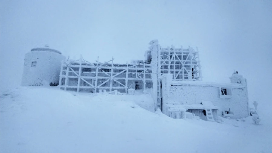 Украинцев призывают не ходить в горы: в Карпатах ожидаются интенсивные снегопады