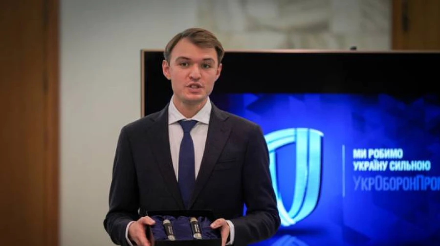 ВАКС отпустил одного из мальчиков в деле Гладковского по еще одному производству