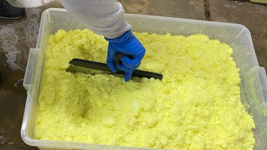 Амфетамін за біткоїни: силовики накрили потужну нарколабораторію в Дніпрі