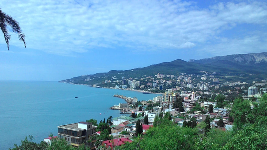 Суди Росії постановили виселити з Криму близько 600 українців – МЗС 