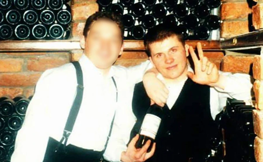 Отравление Скрипалей: Сотрудник ГРУ Мишкин работал официантом и учился на врача