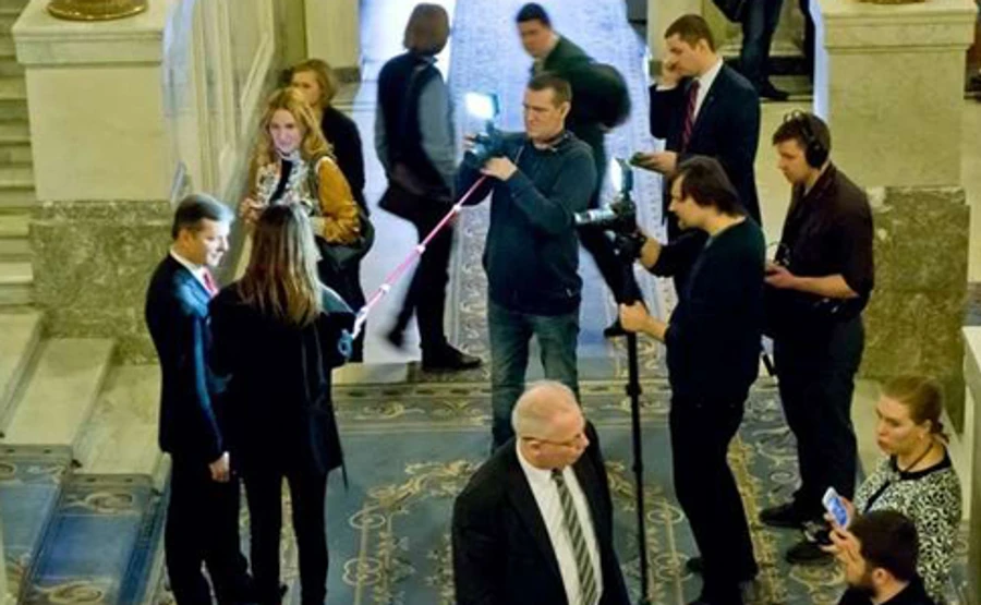 Регламентний комітет хоче, щоб депутатів не знімали в ВР без їхньої згоди